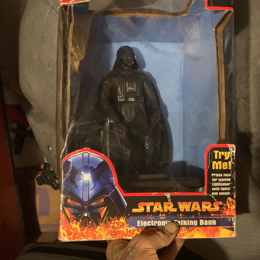 Star Wars Darth Vader Electronic Talking Bank
